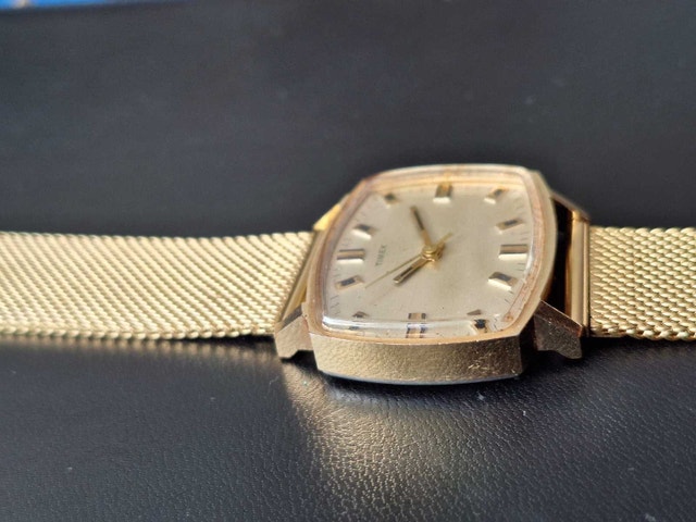 Vintage Timex Mercury TV Dial (Reference 16160 2471) - photo 3