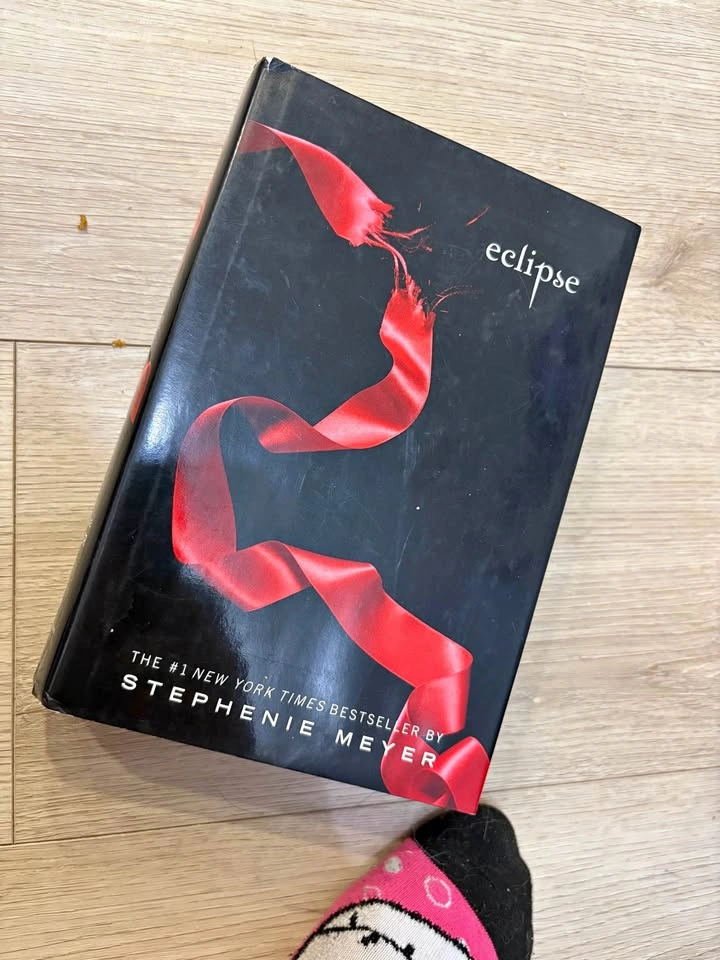 Eclipse by Stephenie Meyer Hardcover Book