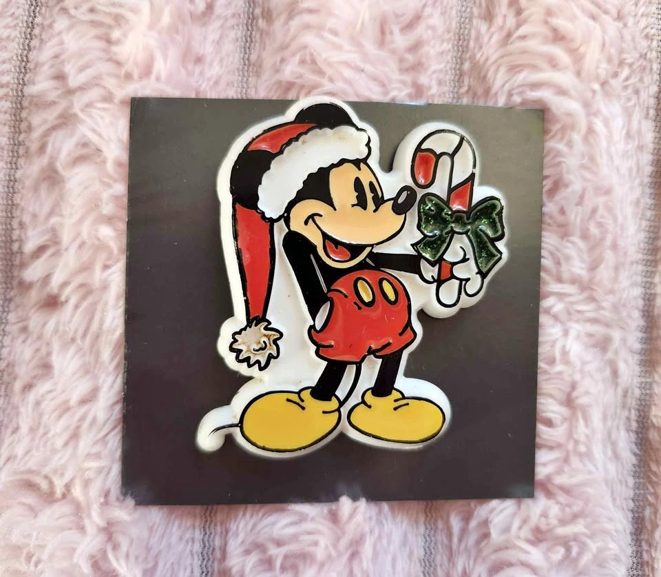Disney Mickey Mouse Christmas Santa Broach Pin