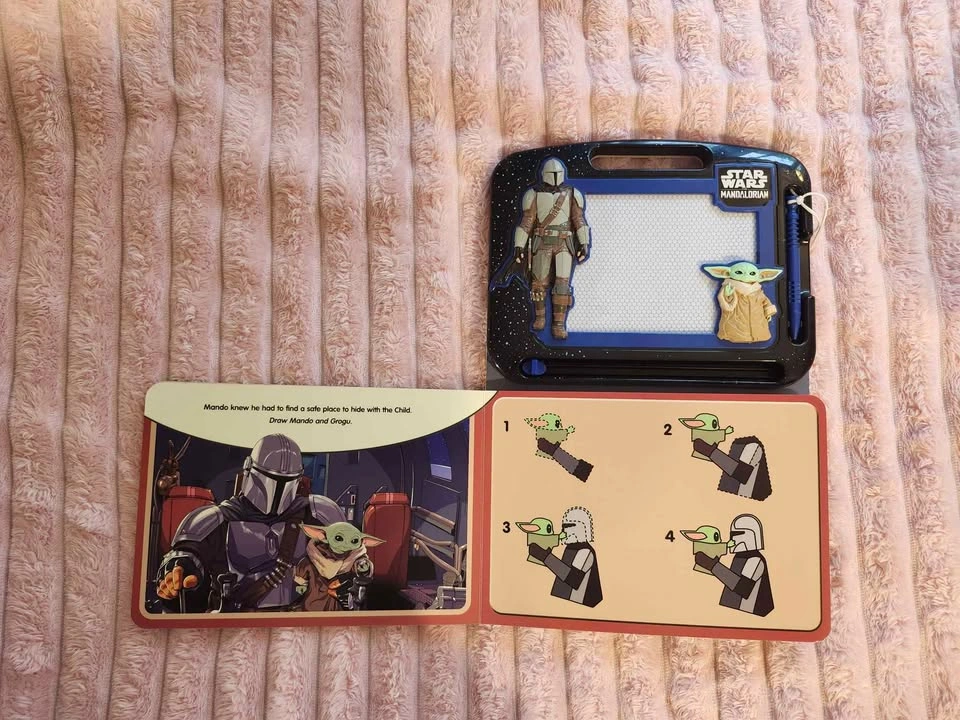 Phidal Star Wars The Mandalorian Magnetic Drawing Book - photo 3