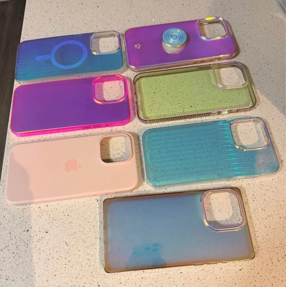 7 iPhone 15 Pro Max Cases – Apple, MagSafe & Iridescent Bundle - photo 2