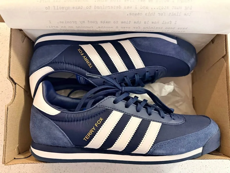 Adidas Orion Terry Fox Shoe - Size 9