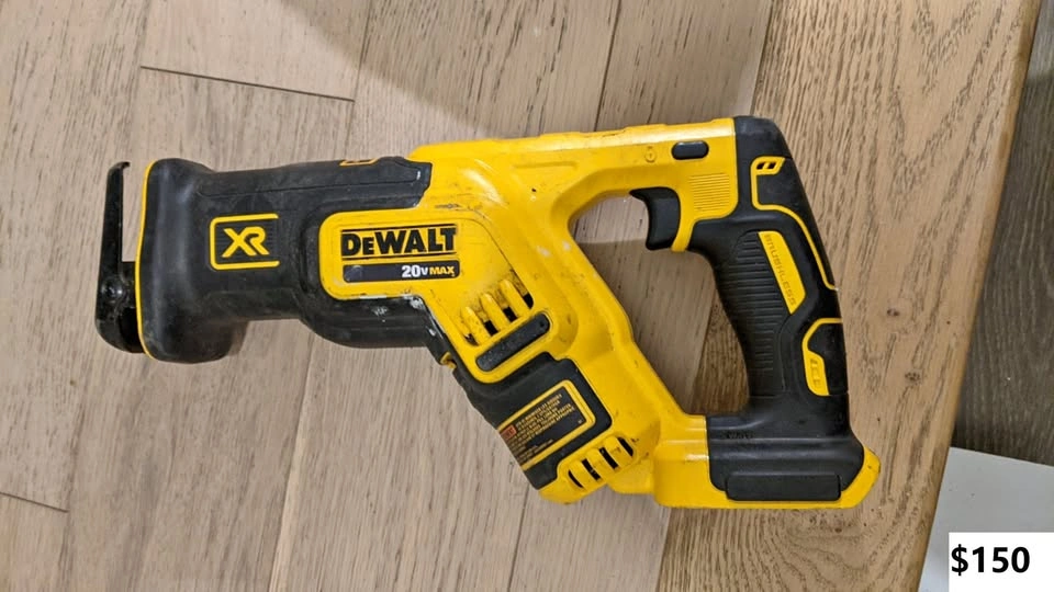 $120 DeWalt XR 20V Max Brushless Reciprocating Saw