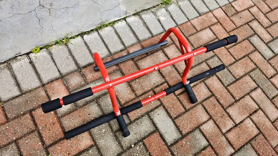 GoFit Elevated Chin-Up Station Pull-Up Bar
