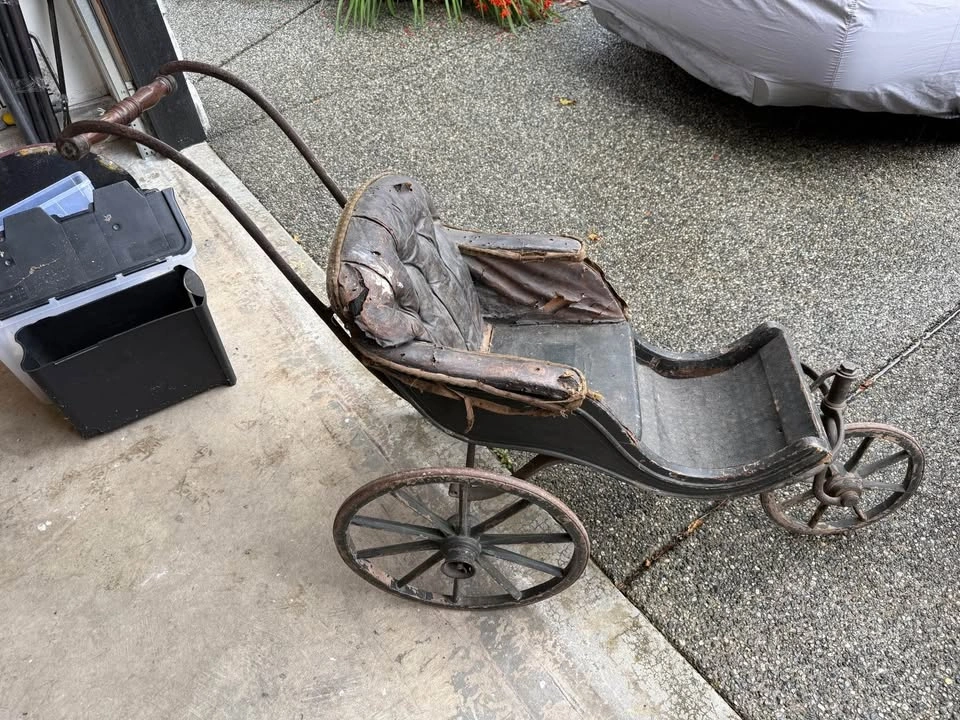 Antique bath/wheel chair - photo 2