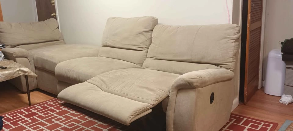 Laz-Boy 3 Piece Sectional Sofa - MOVING SALE - photo 2