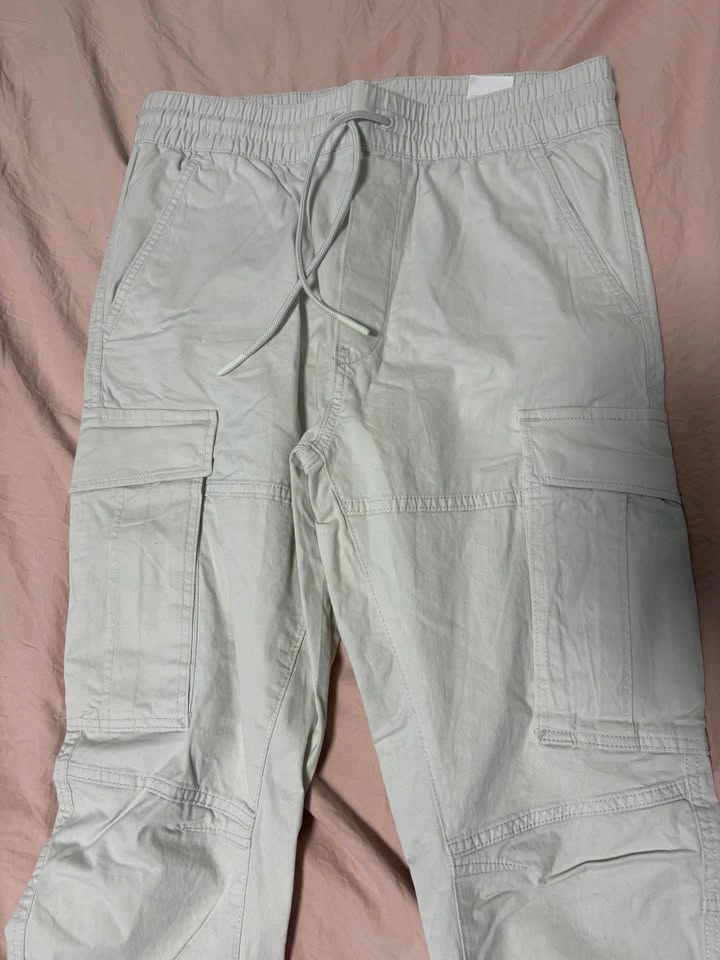 Brand New: H&M Men’s Brand New Cargo Pants - photo 5