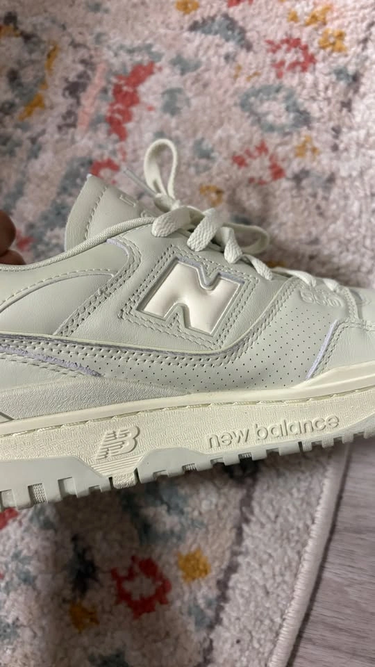 Brand New: Men's New Balance 550 Shoes Size US8 - photo 2