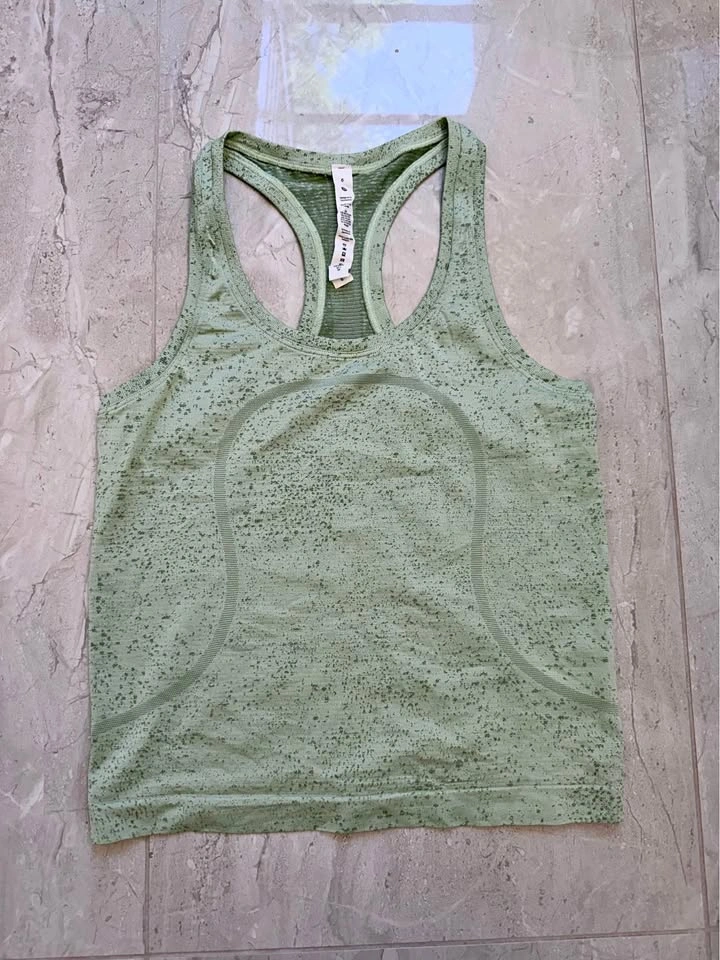 Lululemon Swiftly Tech Racerback Tank Top sz 6
