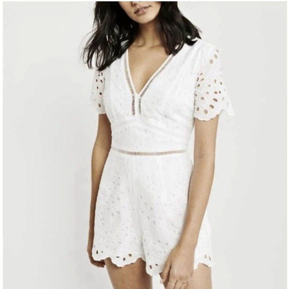 Abercrombie Cotton Eyelet Romper sz small