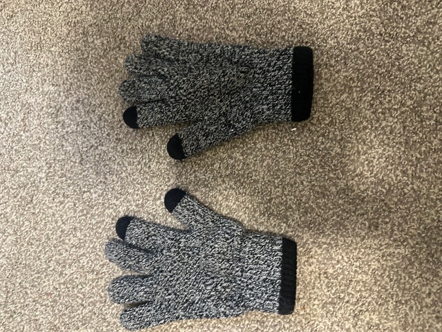 Touchscreen Knit Gloves - photo 4