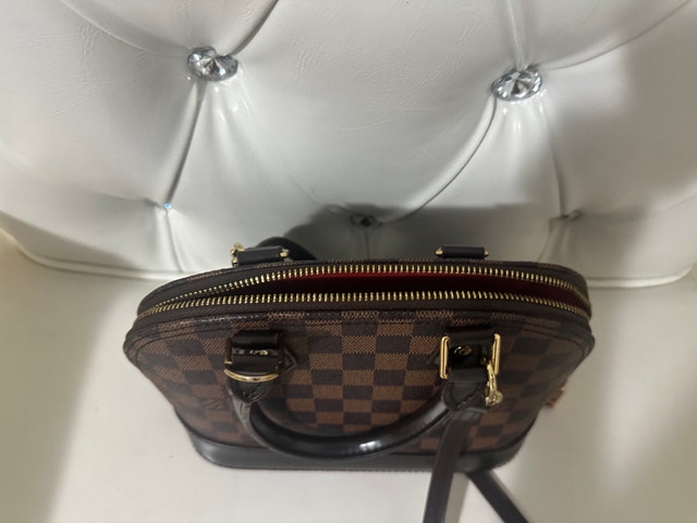 Louis Vuitton Alma BB - photo 2