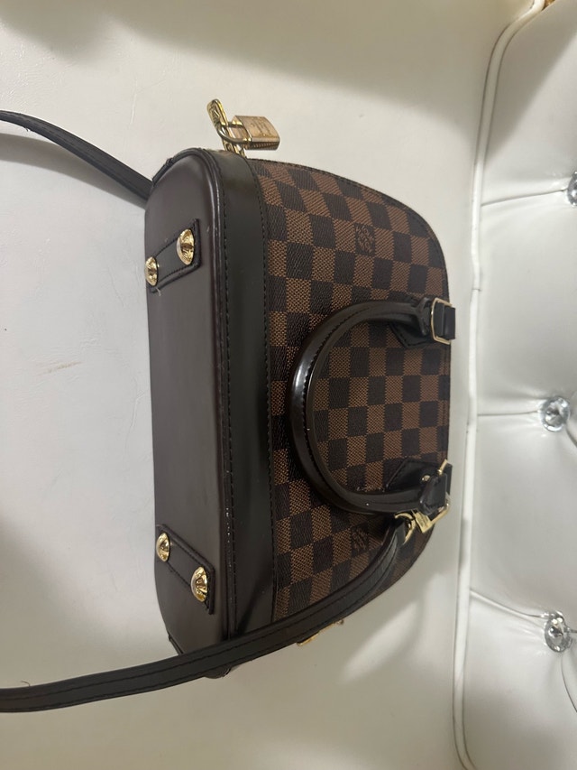 Louis Vuitton Alma BB - photo 4