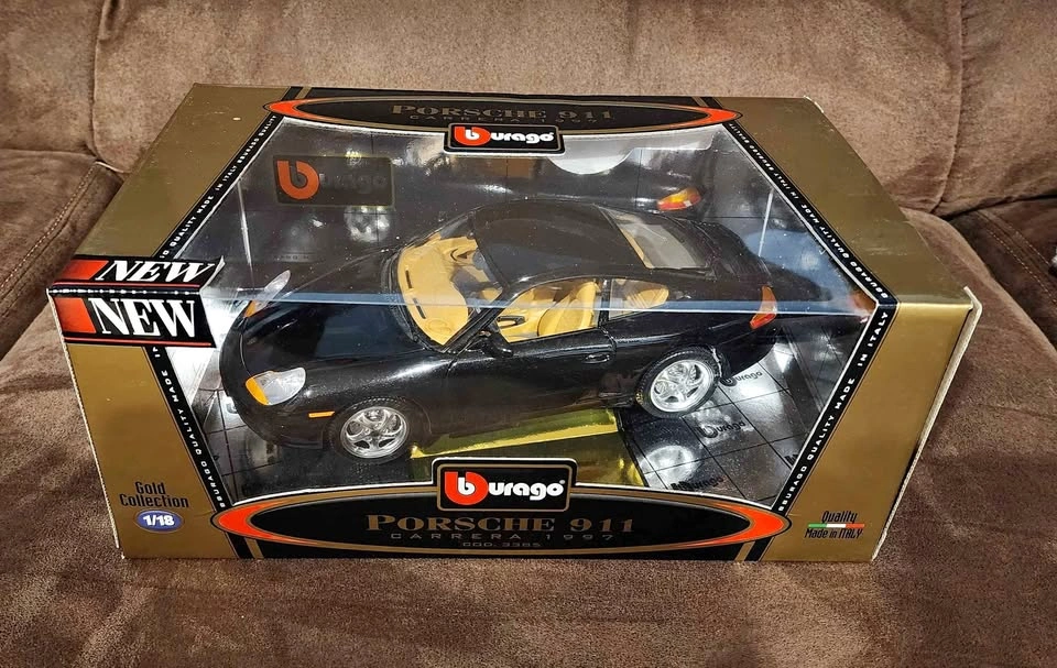 1997 911 carrera Black 1:18 Bburago Gold Collection