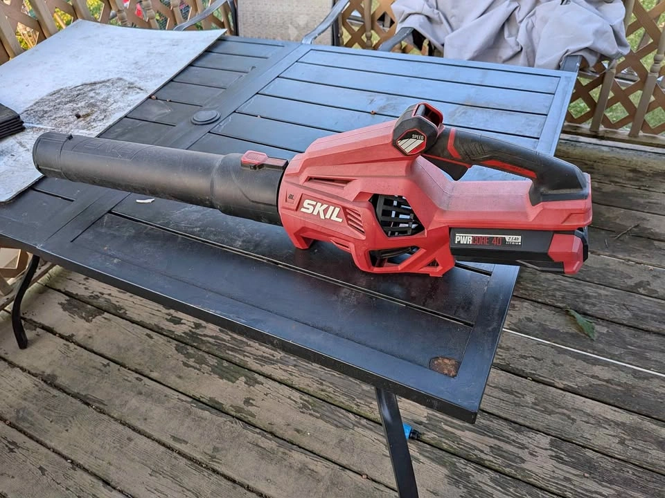 SKIL 40V Leaf Blower