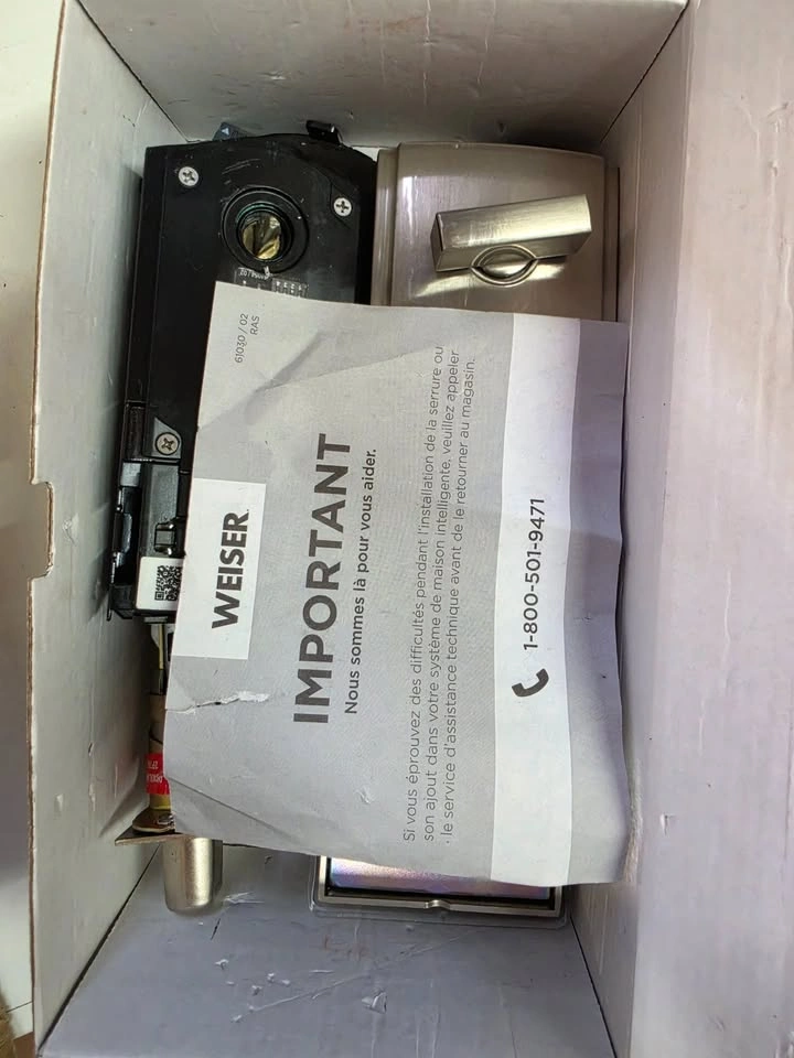 Weiser HomeConnect 10 Touchscreen Smart Lock – Satin Nickel - photo 5