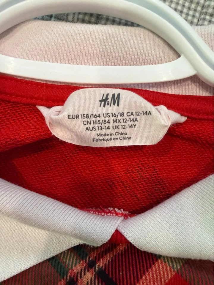 H&M Plaid Cropped Collared Sweatshirt Girls Size 12-14Y - photo 2