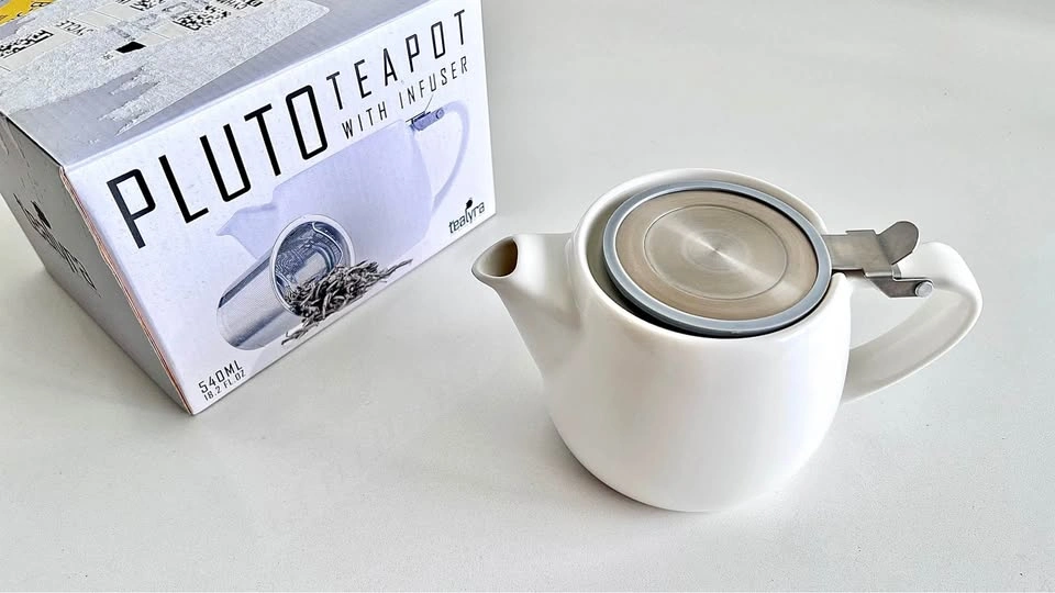 Tealyra Pluto White Porcelain Teapot