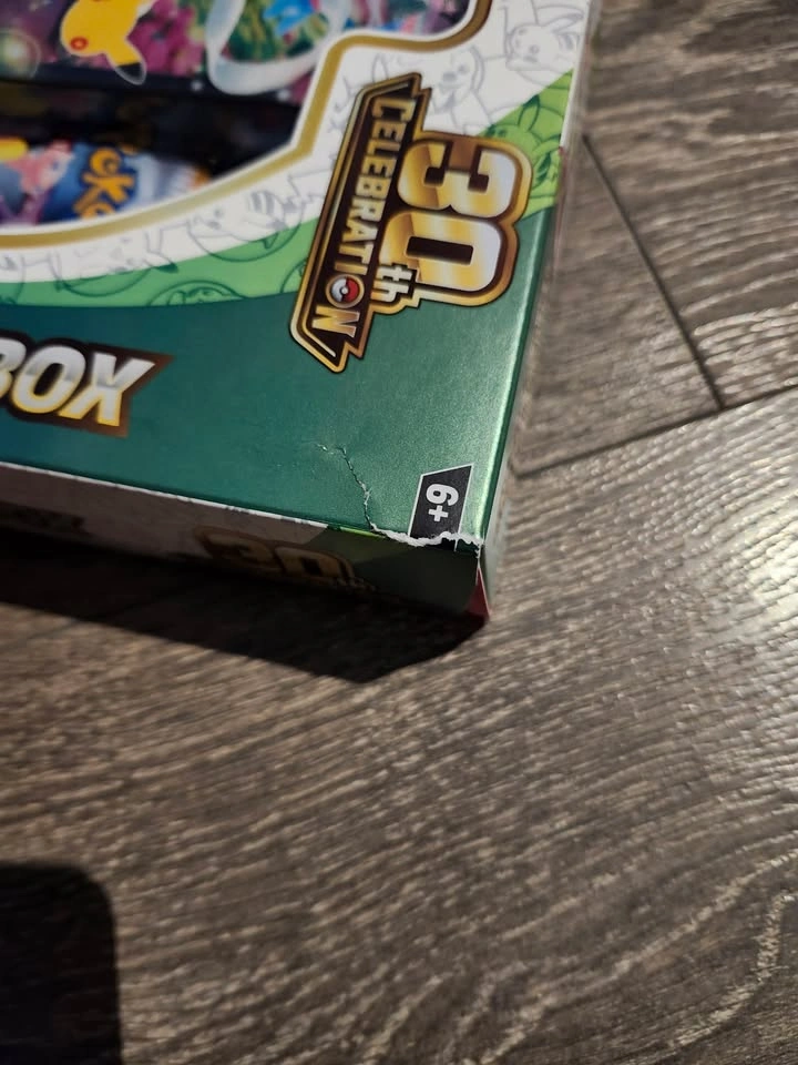 Sylveon EX Box Pokemon 30th Anniversary Celebration Collection - photo 2