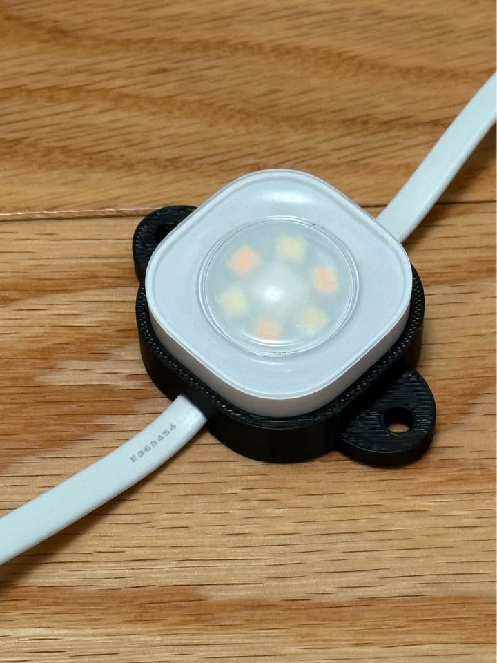 Govee Outdoor H706 Lights Pro - mounting clips white or black - photo 3