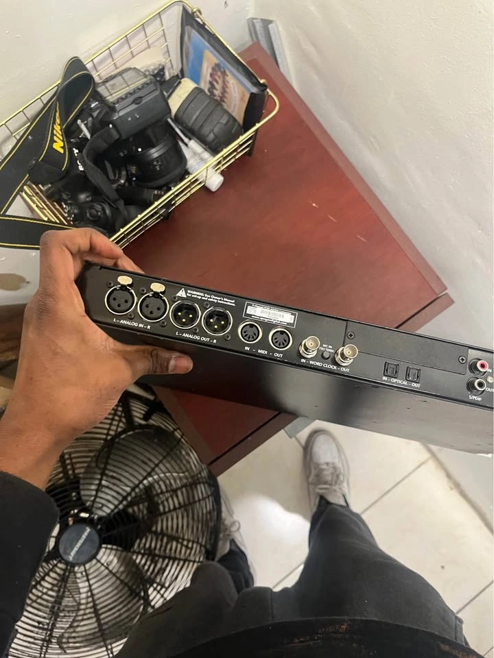 Apogee Rosetta 200 192kHz 2-Channel AD/DA Converter - photo 3