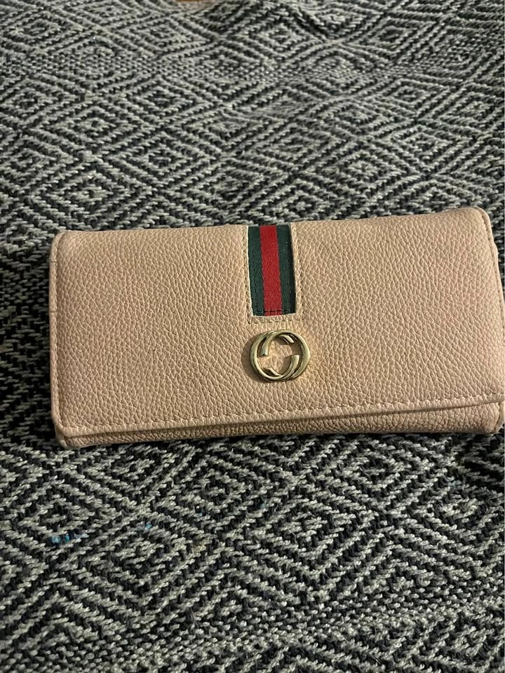 Gucci long wallet/card holder