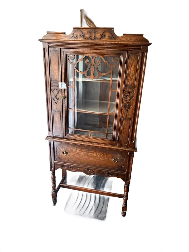 Antique Oak China Cabinet Hutch