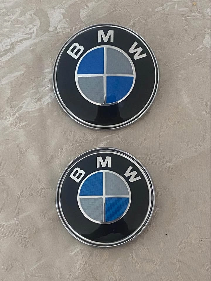 BMW emblem carbon fiber logo - photo 4