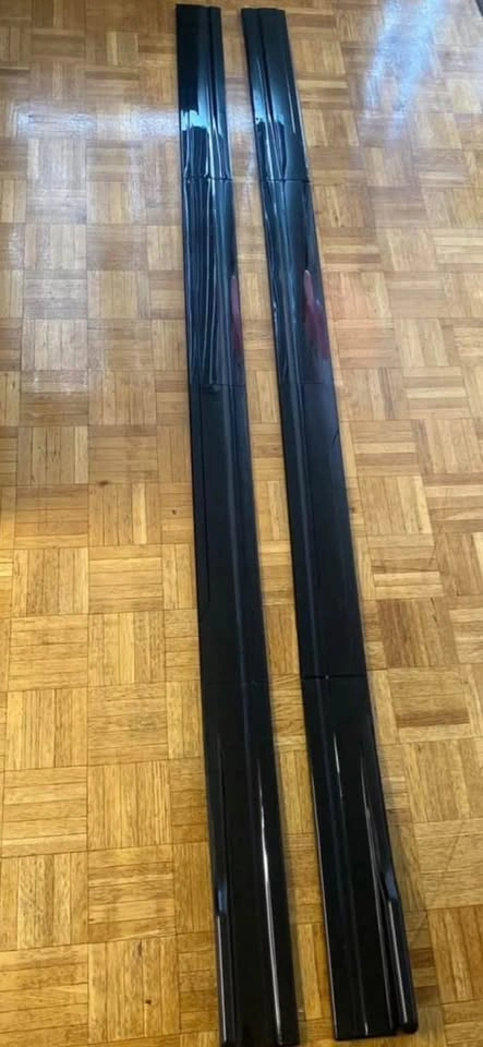 Car side skirt shiny black - photo 4