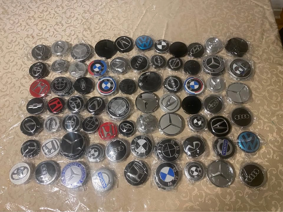Rims logo center cap - photo 3