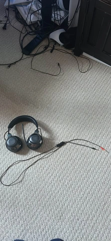 JBL Quantum 800 Wireless Gaming Headset - photo 2