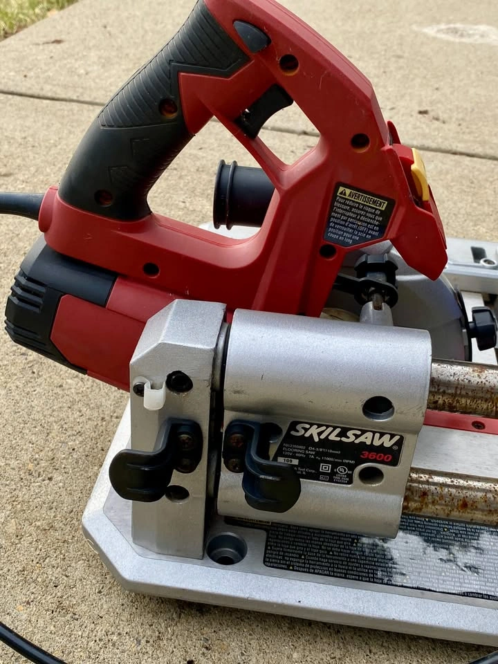 Skilsaw Flooring Saw- in Olds - photo 4