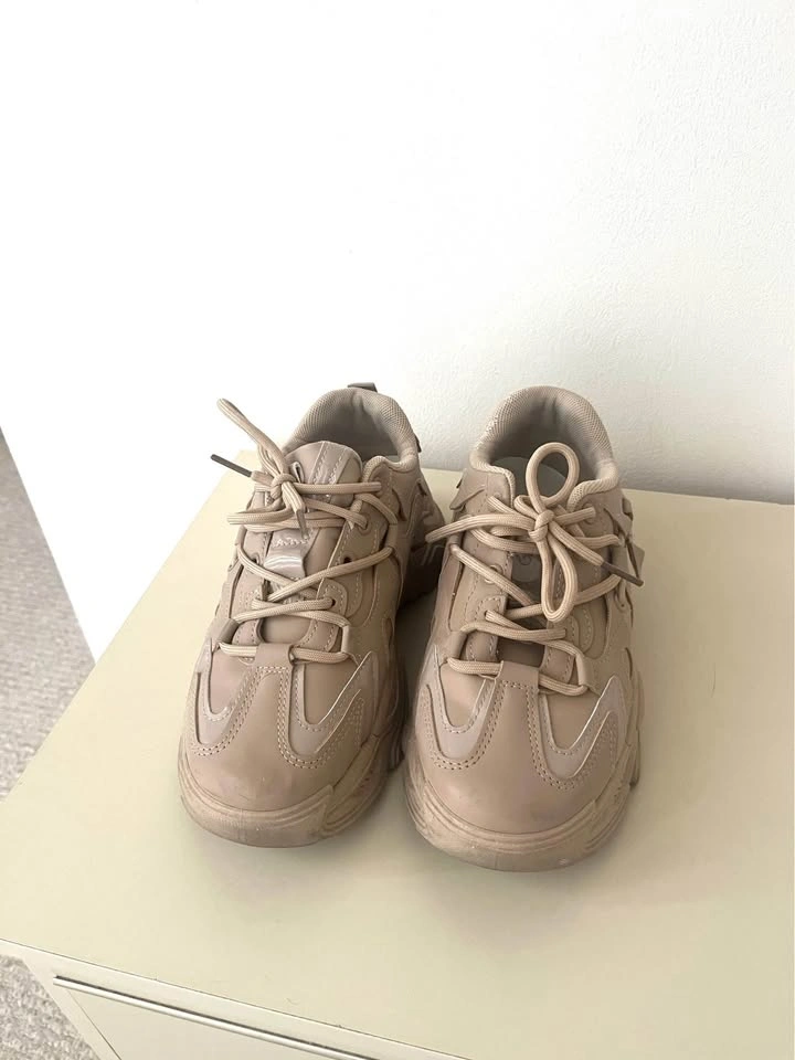 Racing Sports chunky sneakers beige size 37/7 - photo 2