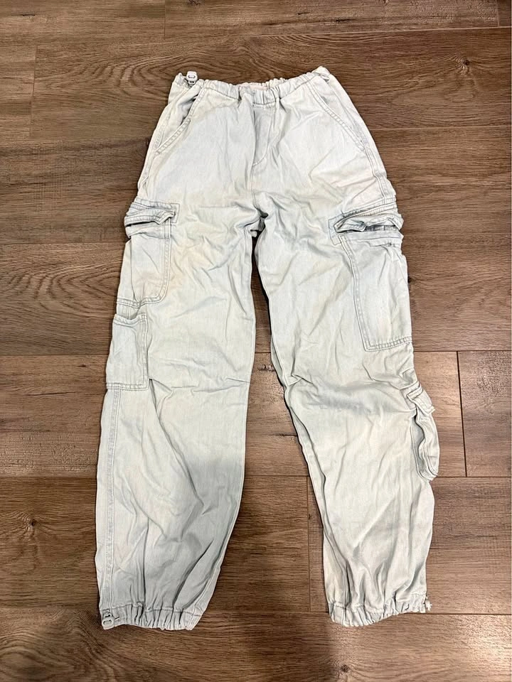 Zara Girls jeans with pockets size 13/14