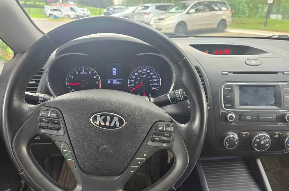 2015 Kia Forte - photo 5