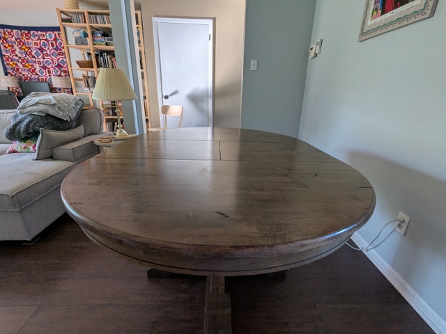 Retractable Dinner Table! - photo 2