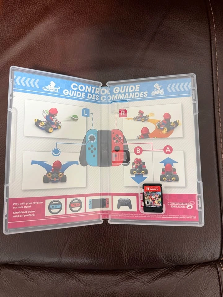 Mario Kart 8 Deluxe (Willing to trade for Switch games) - photo 2