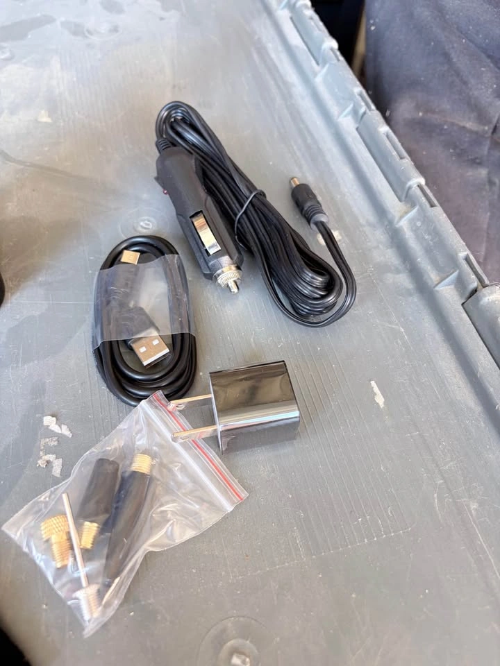 Fram Rechargeable Auto Vacuum Cleaner - photo 2