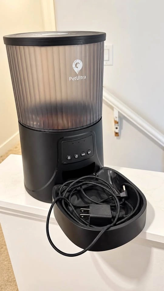 PetUltra Automatic Pet Feeder – Programmable Dog/Cat Feeder – Bl