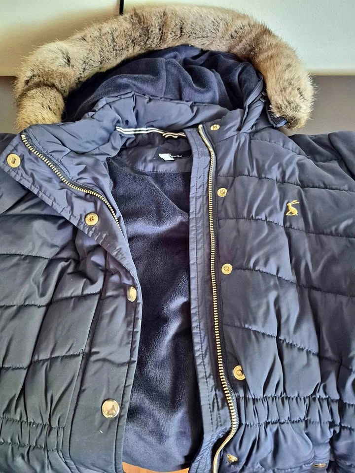 Child 9 to 11 yo - winter navy jacket (Joules)