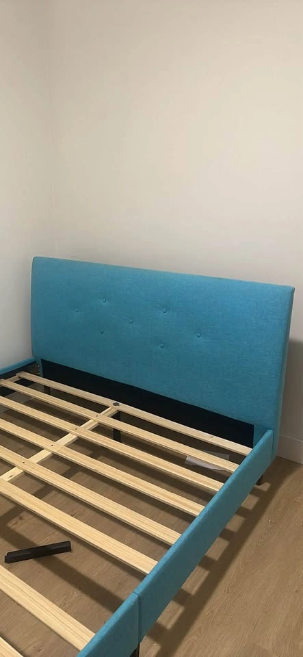 Upholstered Queen Platform Bed Frame - photo 2