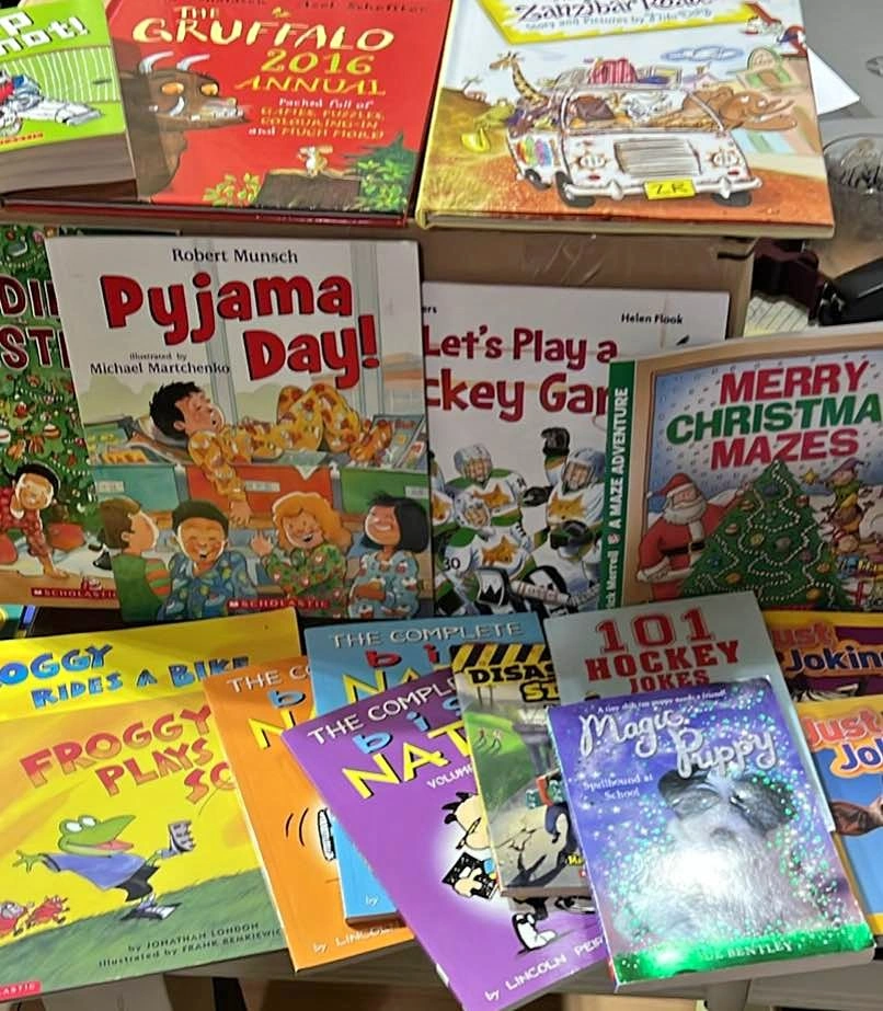 Assorted Children's Books Lot
