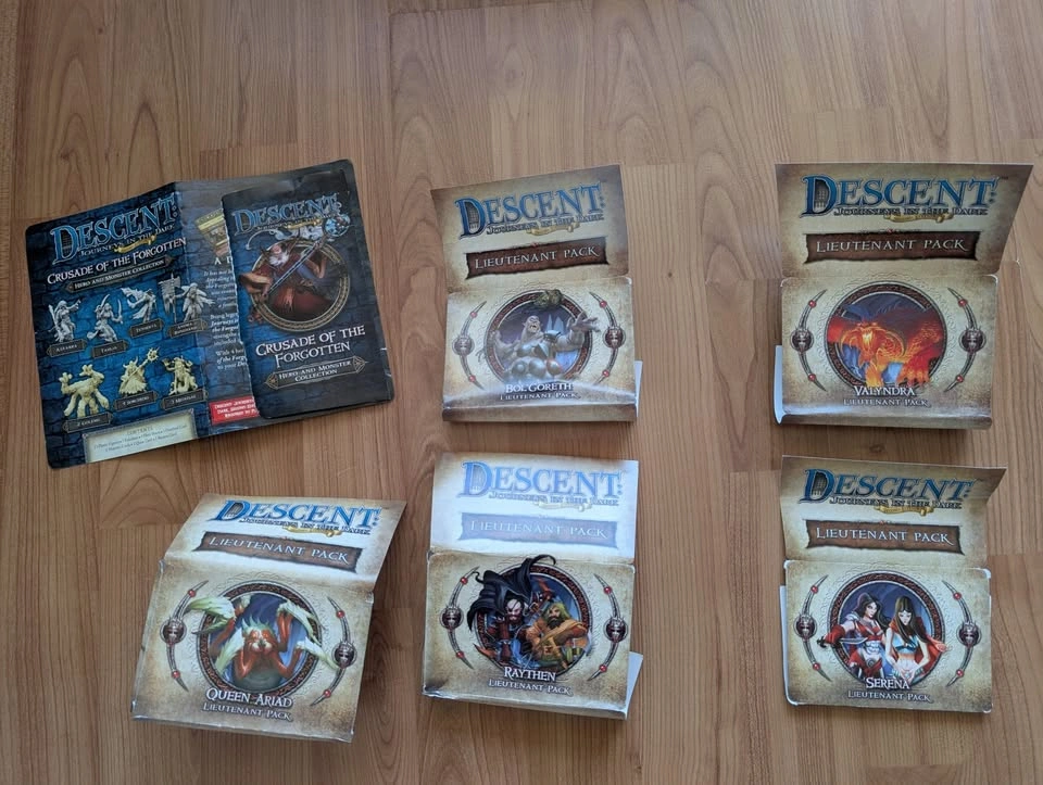 Descent Journeys into the Dark 2nd Edition + Expansions - photo 4