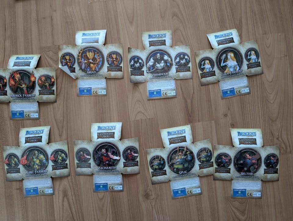 Descent Journeys into the Dark 2nd Edition + Expansions - photo 5