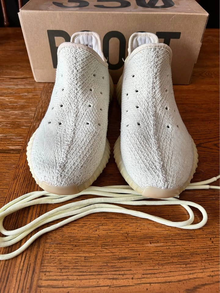 Yeezy Boost 350 V2- Butter Size 9.5 (Male) - photo 4