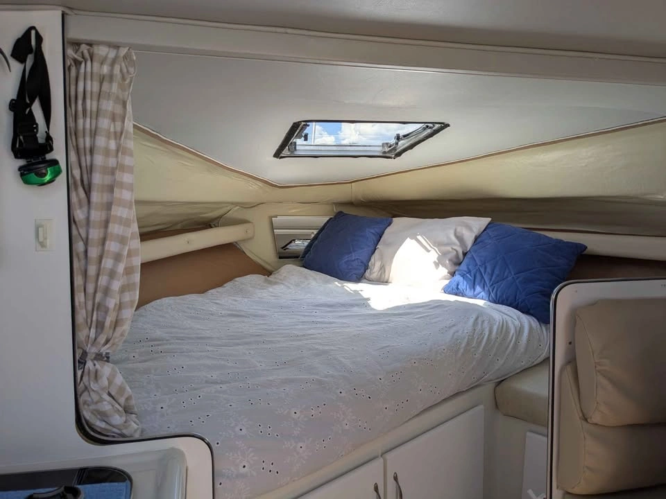 1993 Thundercraft 280 Express Cruiser - photo 5