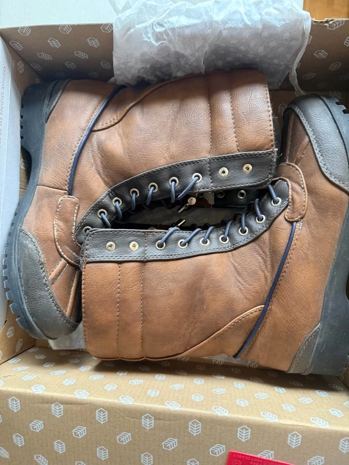 Winter Boots — Women’s Size US 8 (Call It Spring) - photo 2