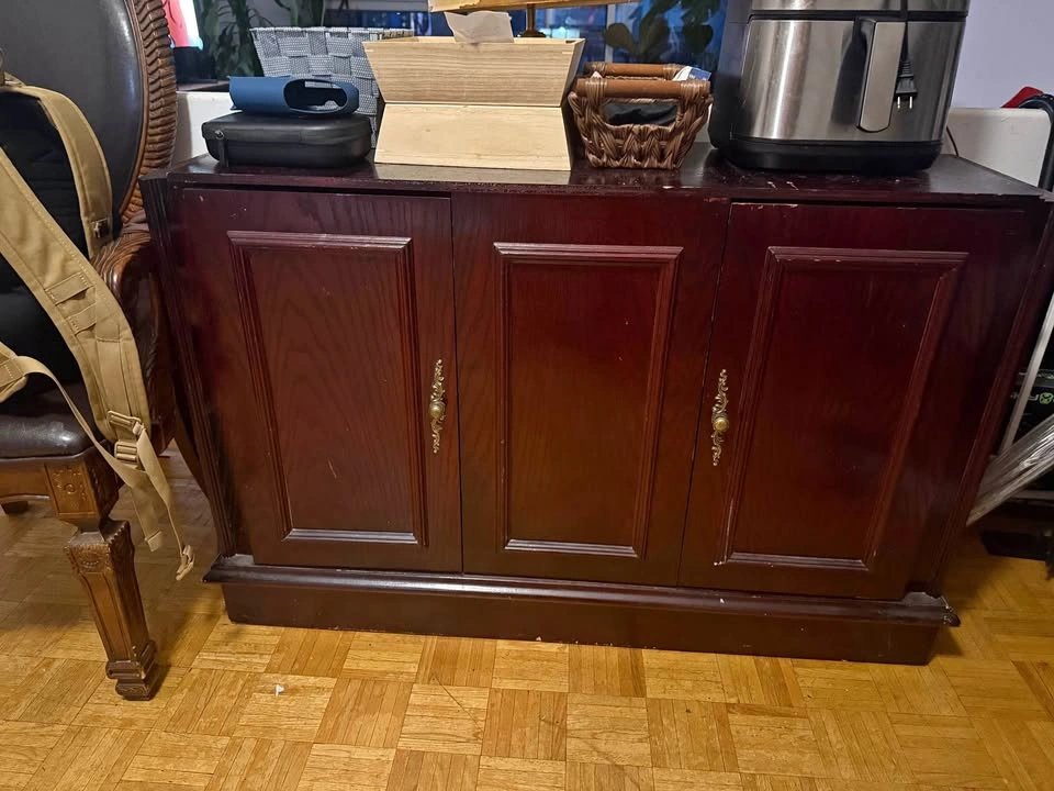 Solid Wood Sideboard / Buffet Cabinet