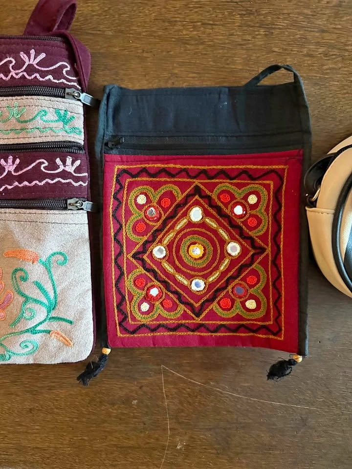 Women’s Purse & Crossbody Bag Collection – Like New