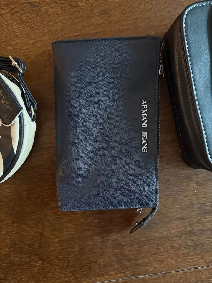 Women’s Purse & Crossbody Bag Collection – Like New - photo 3